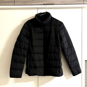 Uniqlo ultra light down jacket